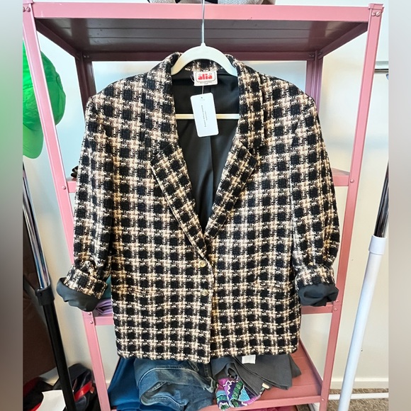 Alia vintage textured blazer - Picture 2 of 3